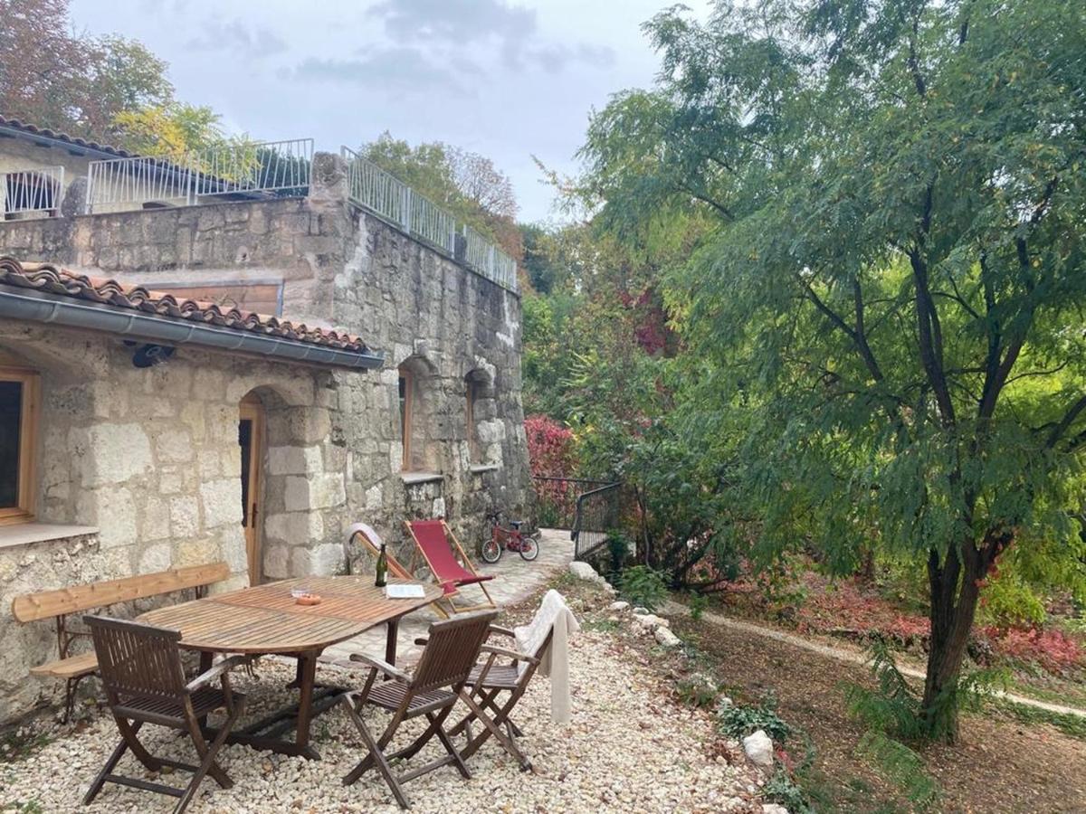 Grand Gite Les Cabanes De Fallot Pour 19 Personnes - Piscine Naturelle L'isle-Bouzon Bagian luar foto